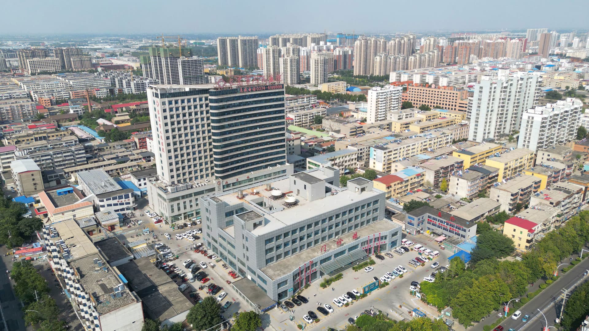 长葛市人民医院携手广西维构网络科技有限公司 智能导航系统开启智慧就医新征程